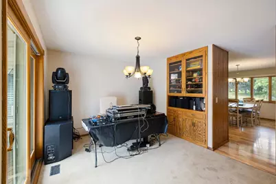 2305 S Skyline Drive S, Burnsville, MN 55337 - Photo 9
