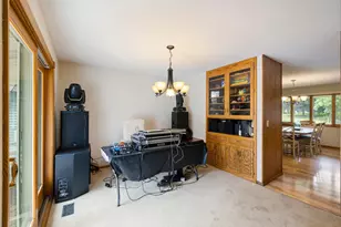 2305 S Skyline Dr S, Burnsville, MN 55337 - Photo 9