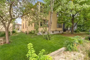 3841 Grand Ave S, Minneapolis, MN 55409 - Photo 21