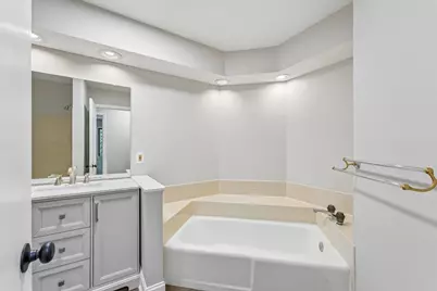 2301 Mailand Road E, Maplewood, MN 55119 - Photo 13
