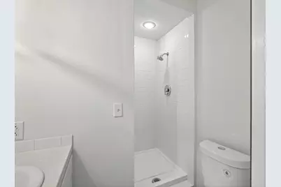 9225 Northwood Parkway, New Hope, MN 55427 - Photo 17