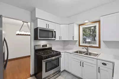 9225 Northwood Parkway, New Hope, MN 55427 - Photo 9