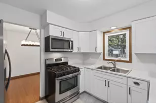 9225 Northwood Pkwy, New Hope, MN 55427 - Photo 9