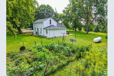 10337 30 Highway SW, Hayfield, MN 55940 - Photo 39