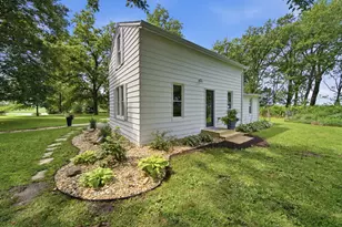 10337 30 Hwy SW, Hayfield, MN 55940 - Photo 35