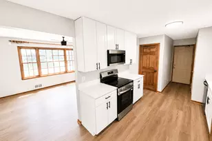 337 104th Ln NE, Blaine, MN 55434 - Photo 5