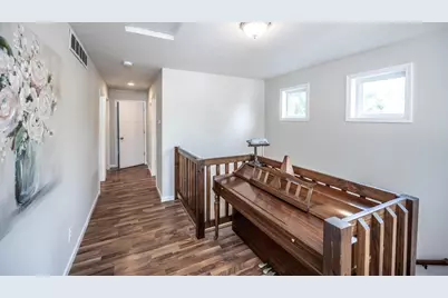 2737 Hampshire Avenue S, Saint Louis Park, MN 55426 - Photo 11