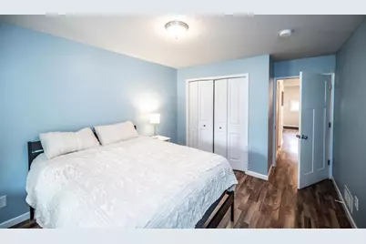 2737 Hampshire Avenue S, Saint Louis Park, MN 55426 - Photo 23
