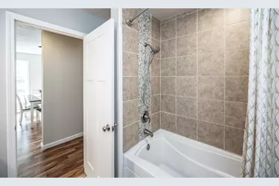 2737 Hampshire Avenue S, Saint Louis Park, MN 55426 - Photo 21