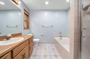 824 Springhill Dr, Burnsville, MN 55306 - Photo 27