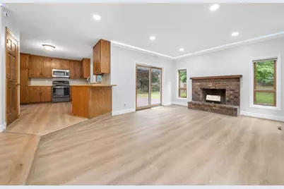 824 Springhill Drive, Burnsville, MN 55306 - Photo 15