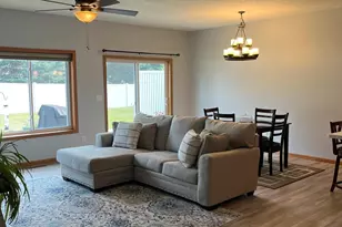 5157 Weatherstone Dr NW, Rochester, MN 55901 - Photo 9