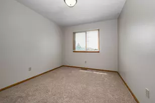 11124 Drake St NW, Coon Rapids, MN 55433 - Photo 13