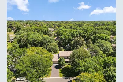 9903 Balmoral Lane, Eden Prairie, MN 55347 - Photo 15
