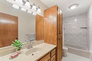9903 Balmoral Ln, Eden Prairie, MN 55347 - Photo 27