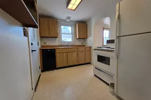 1108 11th St NW, Austin, MN 55912 - Photo 7