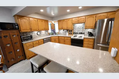 940 Douglas Court, Anoka, MN 55303 - Photo 17