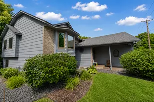 940 Douglas Ct, Anoka, MN 55303 - Photo 3