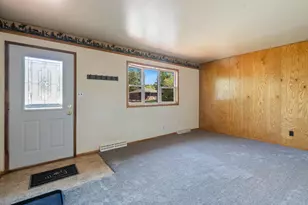 308 Arlington Rd, Hoyt Lakes, MN 55750 - Photo 3
