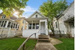 1274 Edgerton St, Saint Paul, MN 55130 - Photo 1