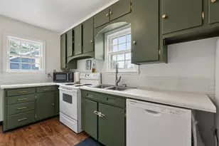1202 12th Ave NE, Rochester, MN 55906 - Photo 5