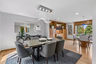 10631 Niblick Ln, Eden Prairie, MN 55347 - Photo 9