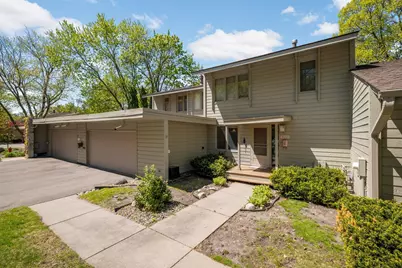 10203 Scarborough Road, Bloomington, MN 55437 - Photo 41