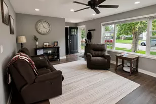 305 E 12th St, Redwood Falls, MN 56283 - Photo 13