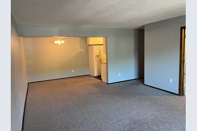 4371 Wilshire Boulevard #305, Mound, MN 55364 - Photo 3