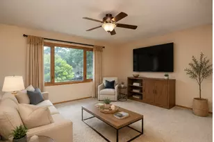1627 7th Ave SE, Rochester, MN 55904 - Photo 7