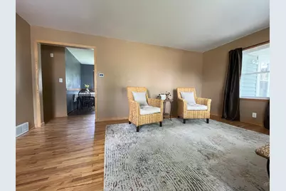 222 Center Avenue W, Clara City, MN 56222 - Photo 7