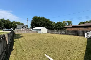 222 Center Ave W, Clara City, MN 56222 - Photo 5