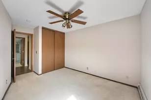 5697 Green Cir Dr, Hopkins, MN 55343 - Photo 27