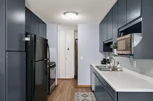 4101 Parklawn Ave, Edina, MN 55435 - Photo 11