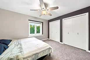 6170 Dallas Ln N, Plymouth, MN 55446 - Photo 25