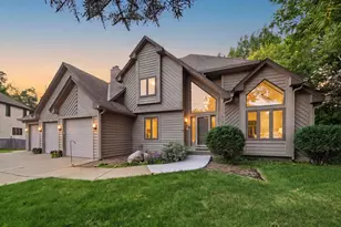 6170 Dallas Ln N, Plymouth, MN 55446 - Photo 3