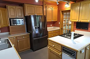 806 E 36th St, Minneapolis, MN 55407 - Photo 13