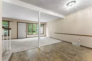 1232 Woodley St E, Northfield, MN 55057 - Photo 9