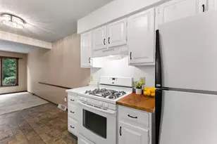 1232 Woodley St E, Northfield, MN 55057 - Photo 15