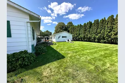 929 W Iowa Street, Lake City, MN 55041 - Photo 31