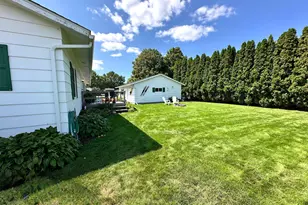 929 W Iowa St, Lake City, MN 55041 - Photo 31