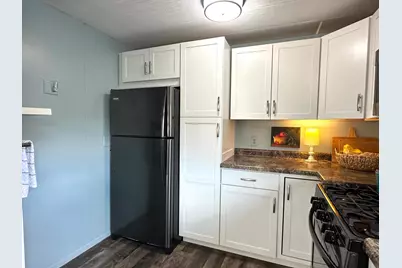929 W Iowa Street, Lake City, MN 55041 - Photo 3