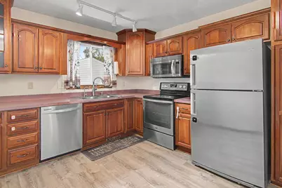 7432 Drew Avenue N, Brooklyn Park, MN 55443 - Photo 7