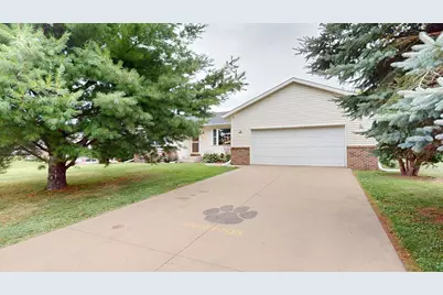 635 NW 6th Street NW, Plainview, MN 55964 - Photo 3