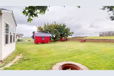 635 NW 6th Street NW, Plainview, MN 55964 - Photo 37