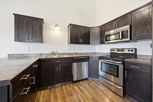1590 35th Ave S, Moorhead, MN 56560 - Photo 9