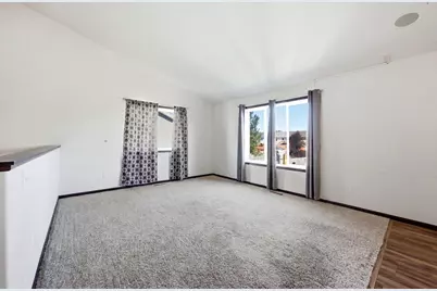 1590 35th Avenue S, Moorhead, MN 56560 - Photo 5