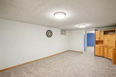 981 Oriole Drive, Apple Valley, MN 55124 - Photo 21