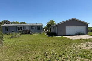 27427 County 98, Grey Eagle, MN 56336 - Photo 5