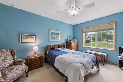 2013 Stahlke Way, Chaska, MN 55318 - Photo 15